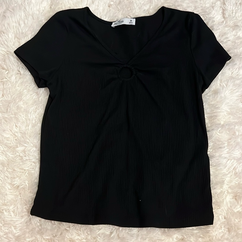 Black Hollister top with ring